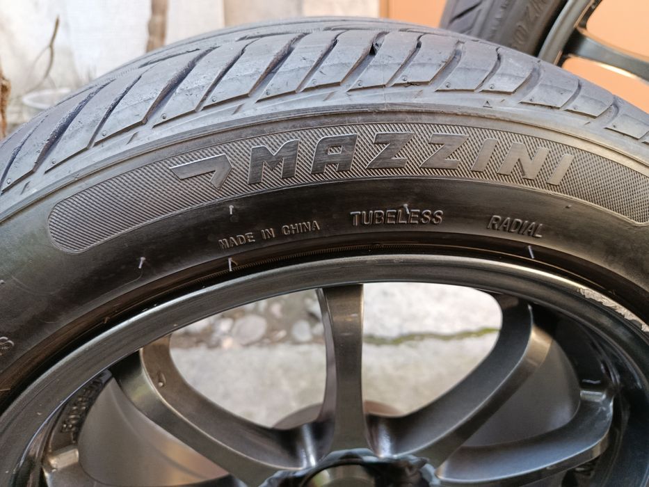 Литые колесные диски+ резина