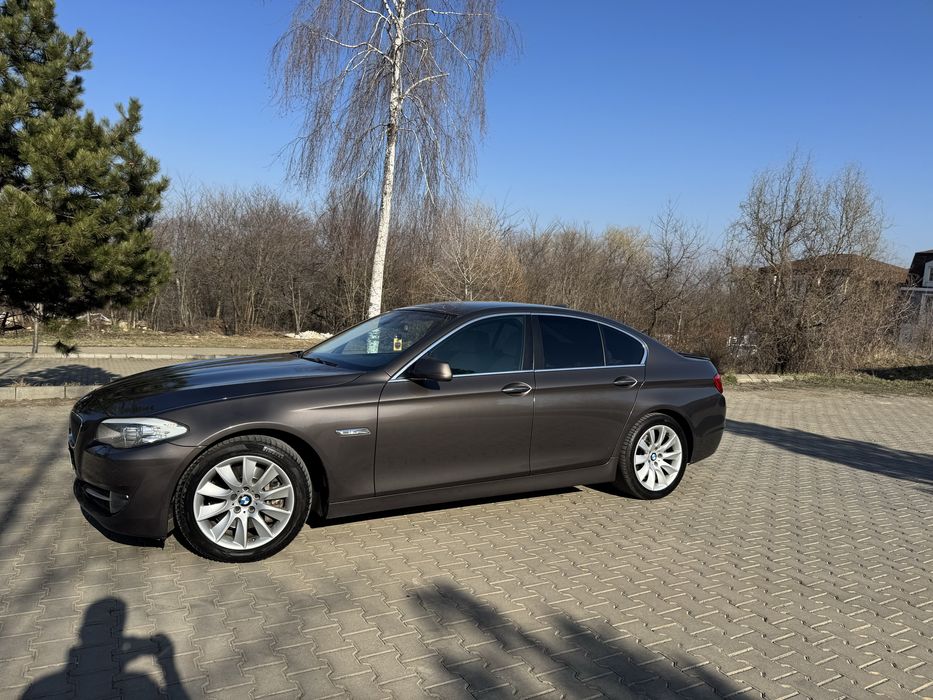 BMW Seria 5 F10 525d