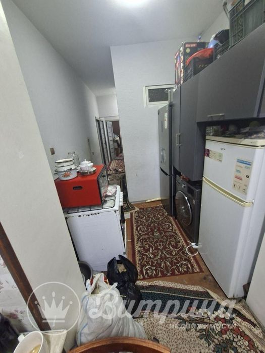 Продается 4 комнатная квартира Юнусабад 16 квартал.