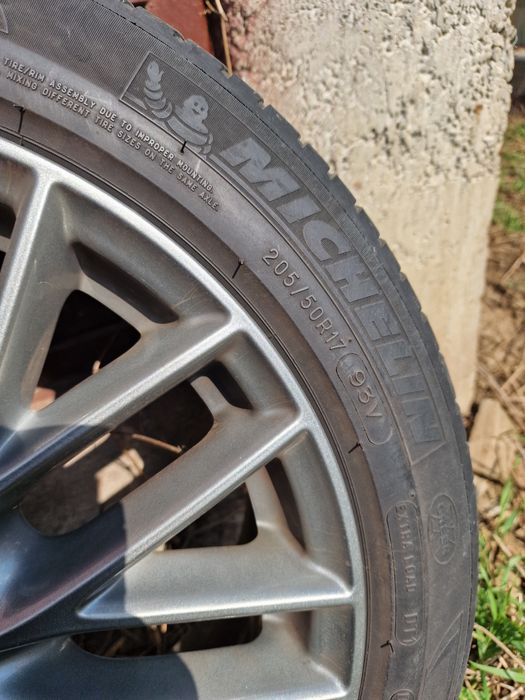 Jante BORBET R17 Cauciucuri Michelin Primacy 3