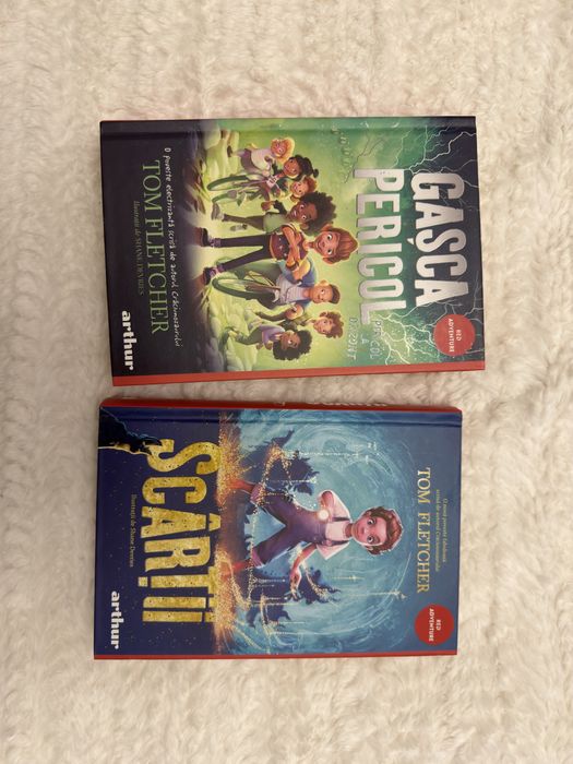 Carte gasca pericol si scartii Tom Fletcher