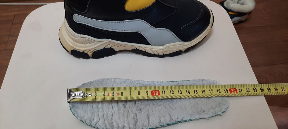 Зимняя  детская обувь 31р.