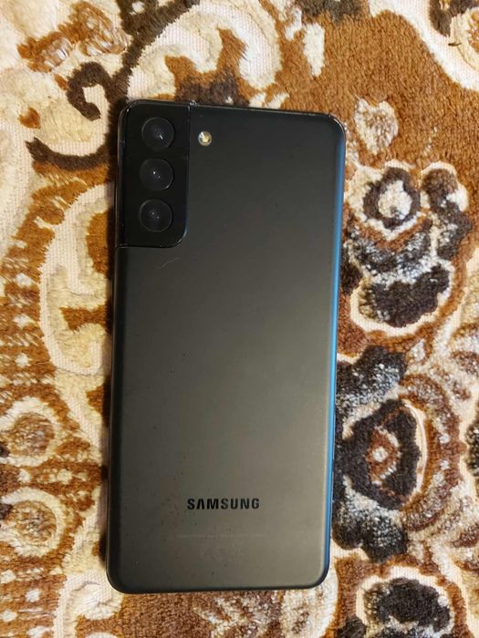 Vând Samsung Galaxy S21+ 5G, 256 GB, telefon folosit, 100% funcțional