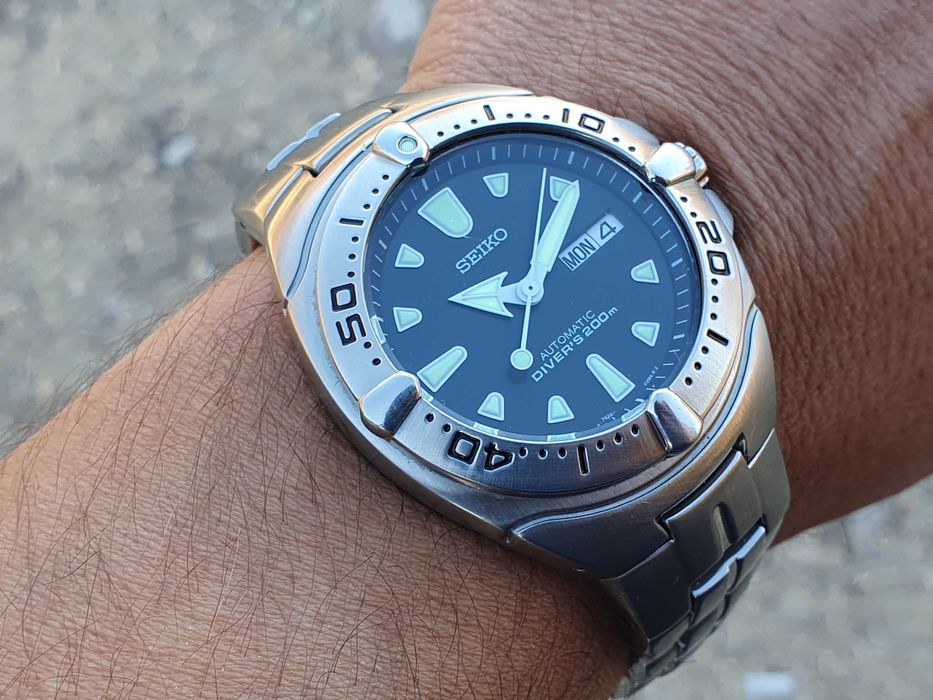 Seiko Black Knight SKXA33