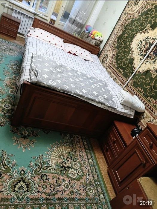 Спальный гарнитур