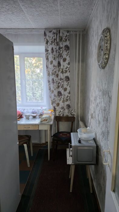 Продам 2х Наб. Славского 28(брежн.)!