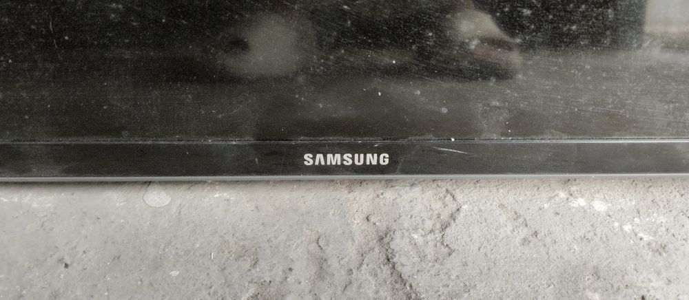 Телевизор Samsung на запчасти