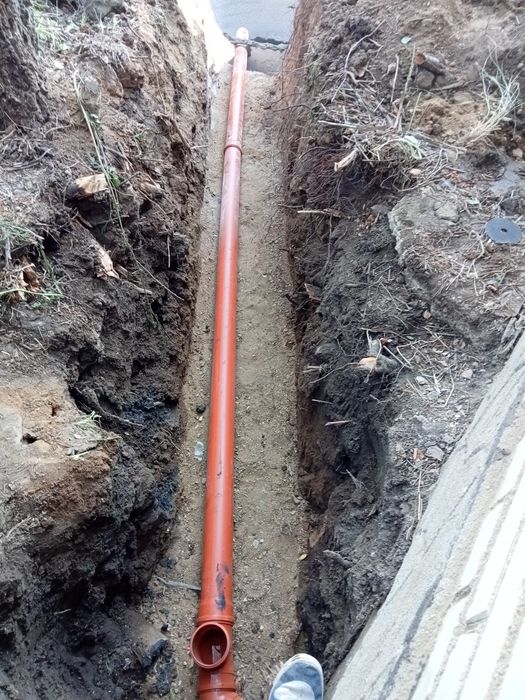 Монтаж септиков.