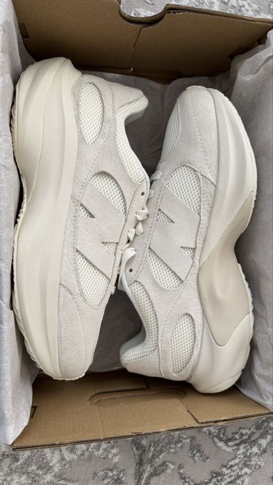 Оригинальные кроссовки New Balance