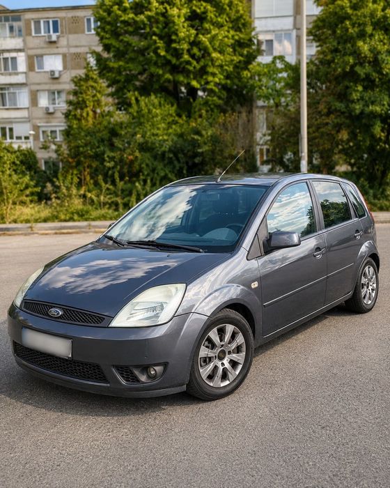 FORD FIESTA 1.25 BENZINĂ – 2005 – 170.000 km