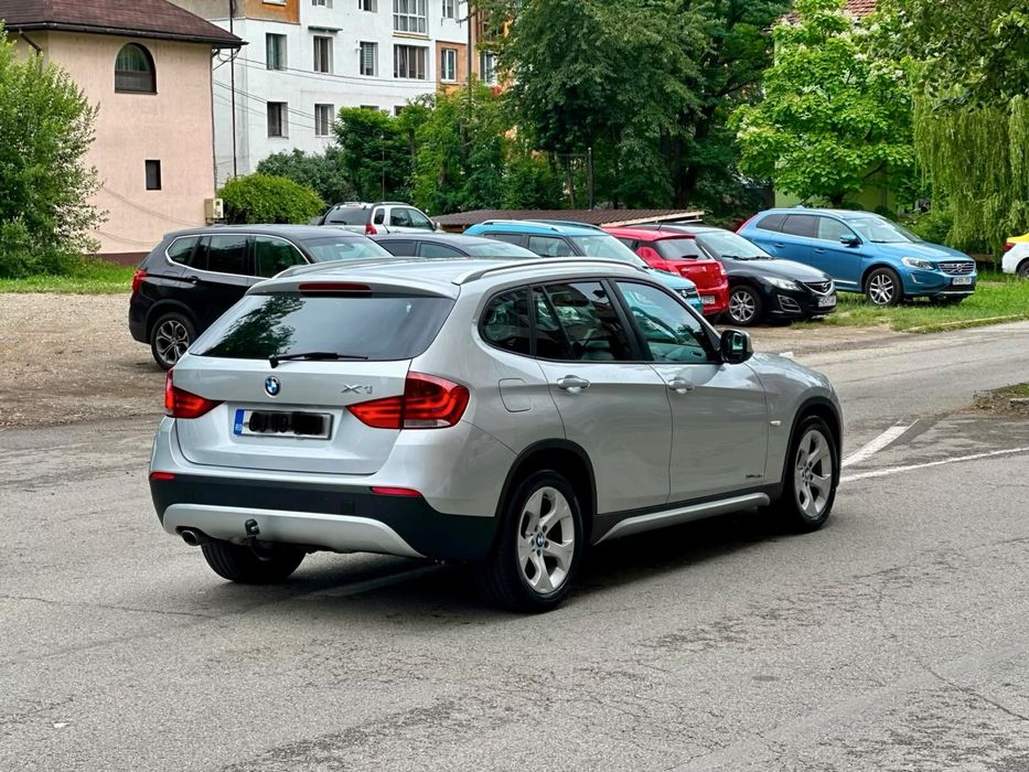 BMW X1 2011 — imagine 5