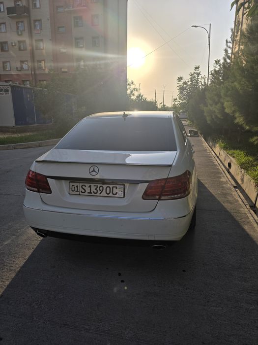 Mers w212 e350 sotiladi barter