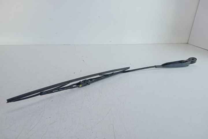 Brat stergator haion 8200233724 Nissan Primastar prima generatie seri