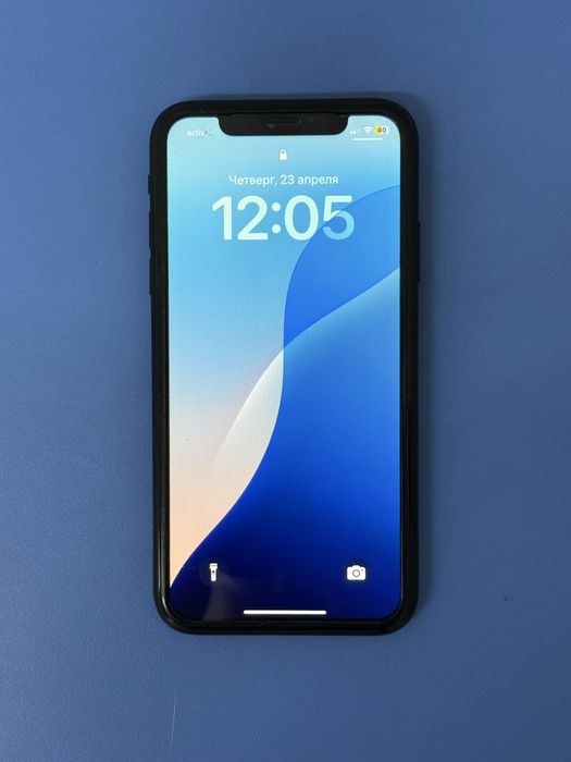Продам Iphone XR
