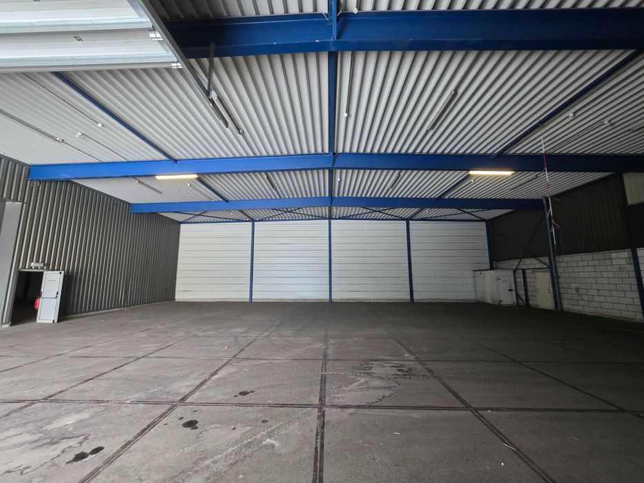 Industrial Warehouse 23,5 x 70 m