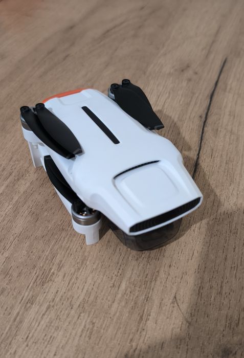 Квадрокоптер для съёмки Fimi x8 mini