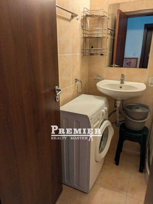 Дава се под наем Двустаен апартамент в к.к. Слънчев бряг - 65 кв.м за 43500 € - Снимка #2