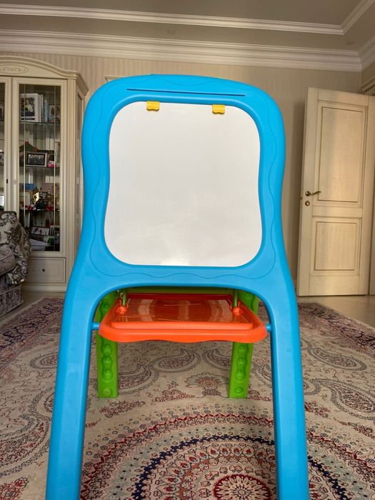 Дет мольберт