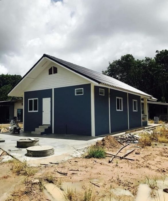 Vand case modulare la cheie