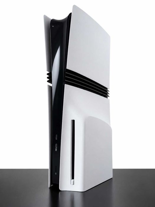 PS5 Pro 2TB + Disc Drive + 2 DualSense + гаранция | Отлично състояние