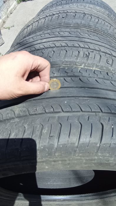 Продам резину HANKOOK. Размер 235/55/18.