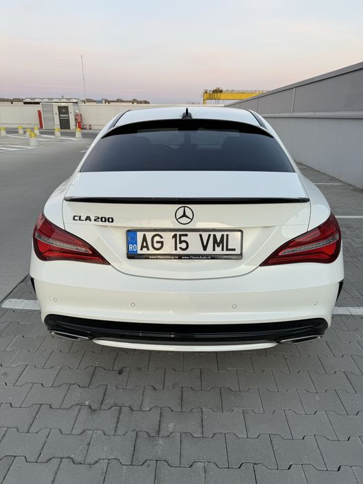 Mercedes-Benz CLA 200
