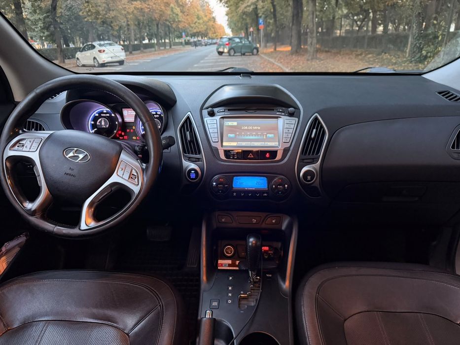 HYUNDAI ix35 2011 — imagine 4