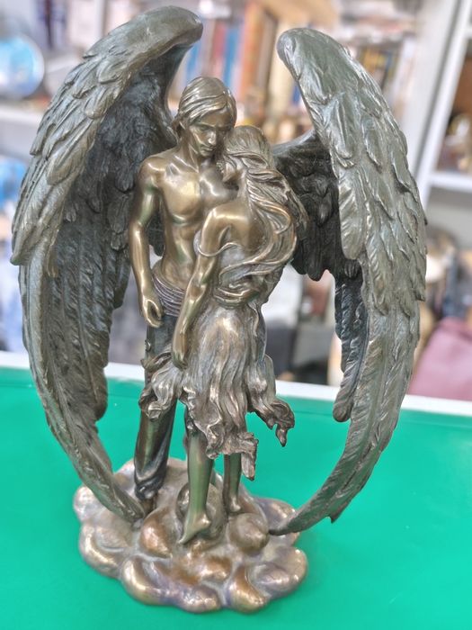 Статуетка ,,Ангел пазител,, Veronese Selina Fenech