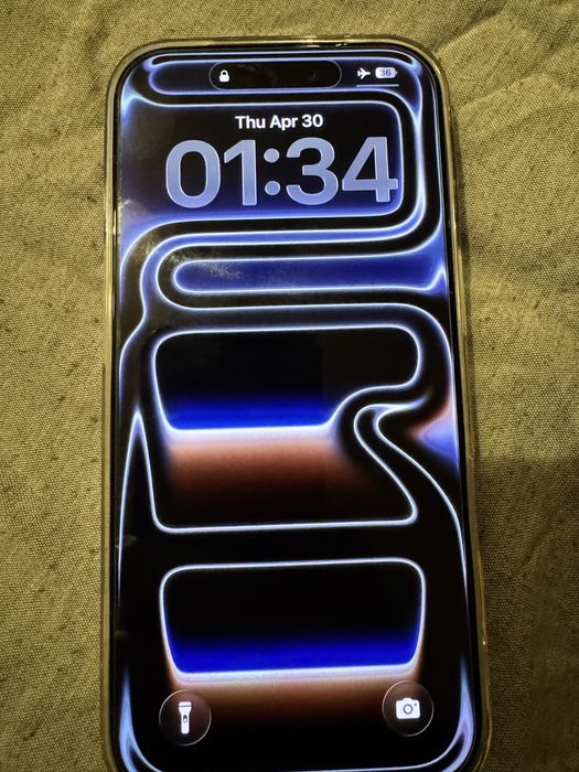 17 pro 128gb deep blue