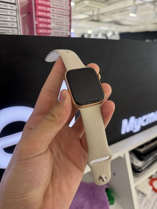 Apple Watch SE 1 44m