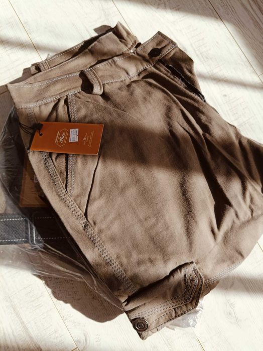 Брюки джогеры (размер: 32)