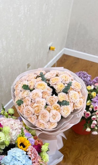 букет цветов свежие