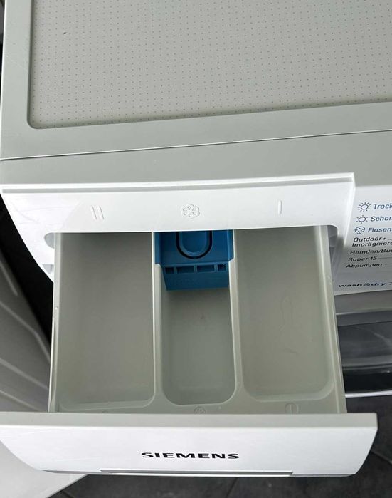 Пералня със сушилня 7 кг Siemens iQ700