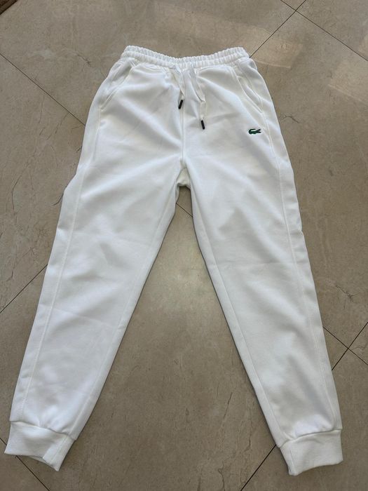 Vand trening lacoste alb nou, nout
