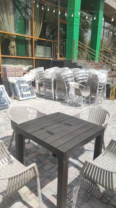 Садовые стулья ,диваны,столы