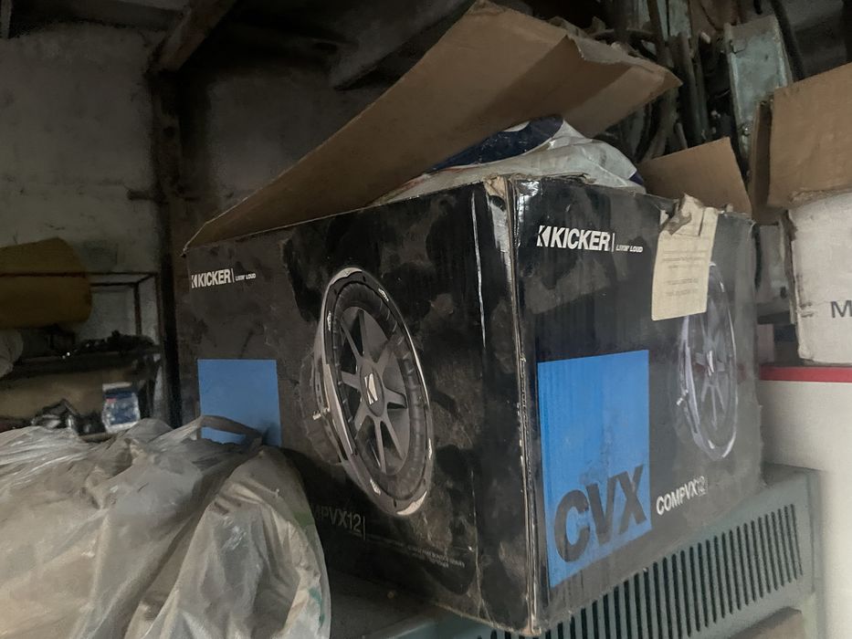 Продам сабвуфер Kicker CVX 12” 1500w