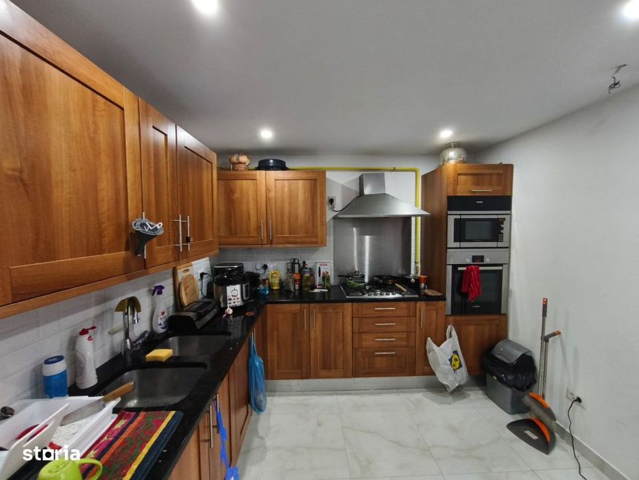 Casa individuala 5 camere, 500mp teren, Radauti