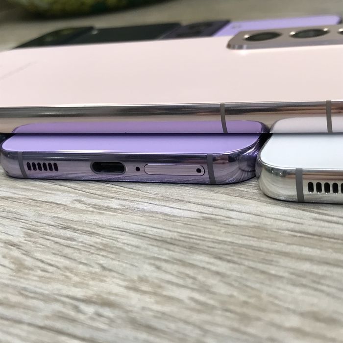 Samsung S22 5G 8/256Gb