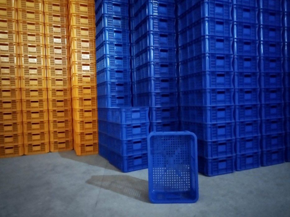 Пластиковые коробки  Plastik yashik