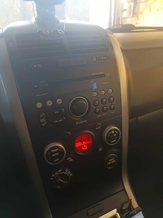 Suzuki Grand Vitara 1.9 DDiS (Facelift) – Напълно обслужена, 4x4