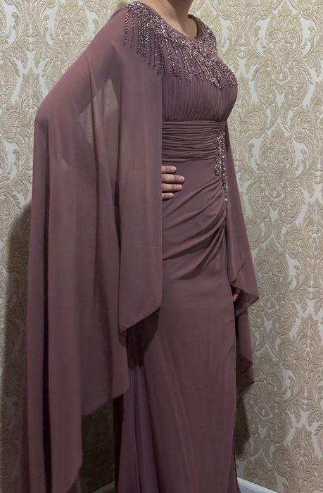 Вечернее новое платье