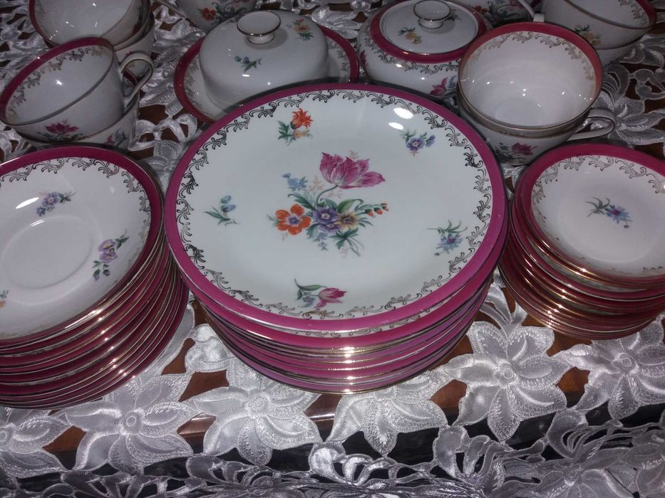 Чайный сервиз ТОНЧАЙШИЙ форфор Volkstedt Rudolstadt Beyer and Bock