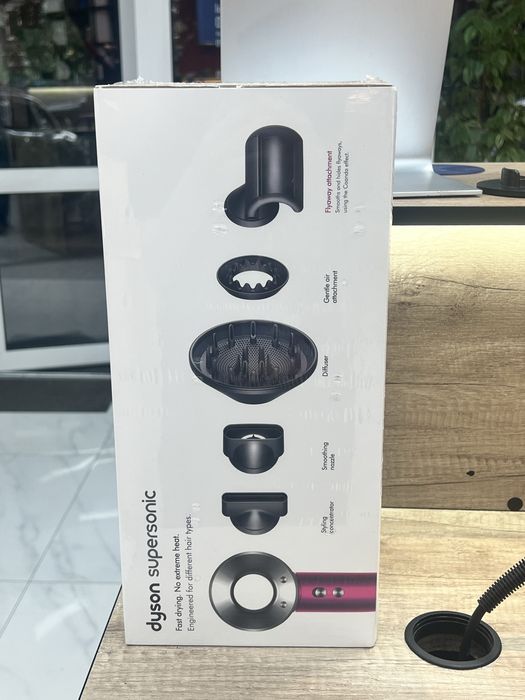 Dyson-Supersonic