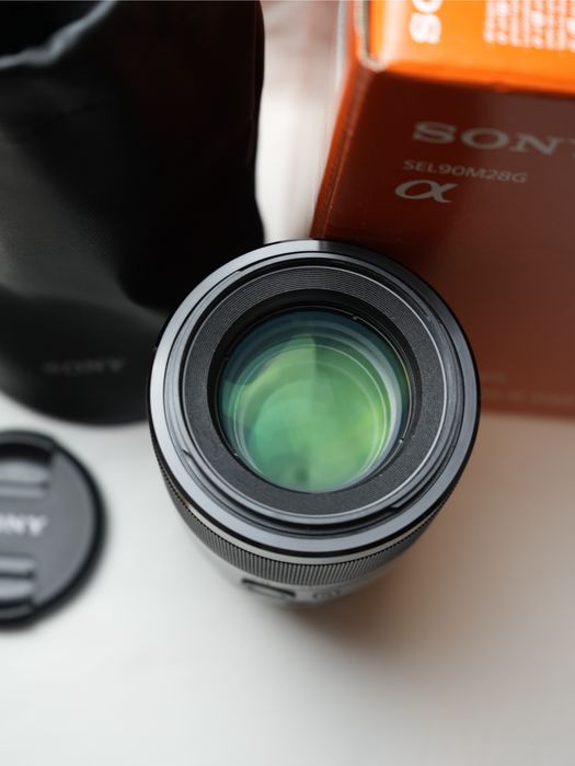 Vand sau Schimb obiectiv foto Sony 90mm F2.8 Macro 1:1 OSS G