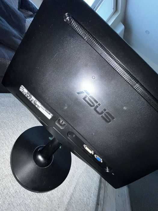 ASUS 21.5” LED Монитор