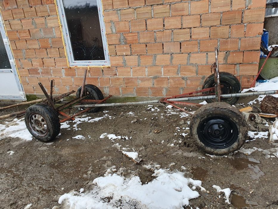 Vând caruța sau schimb cu oi