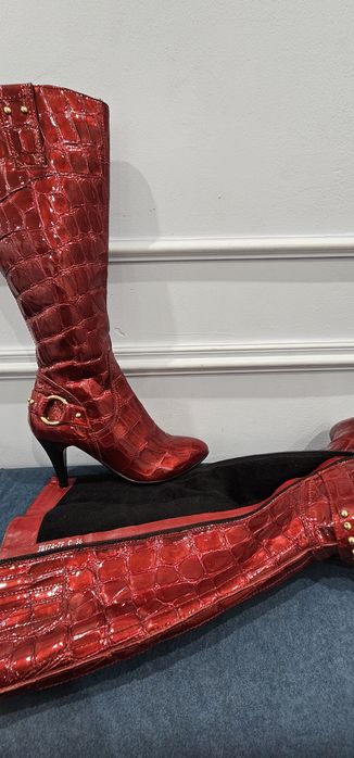 Продам сапоги вечерние