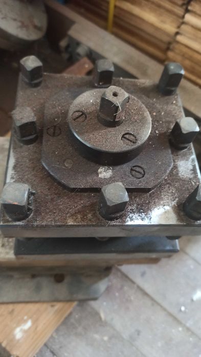 Кръстат супорт за "СУ 400"