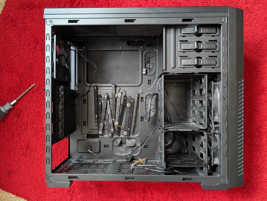 Кутия Coolermaster Silencio 650 Pure // Като нова