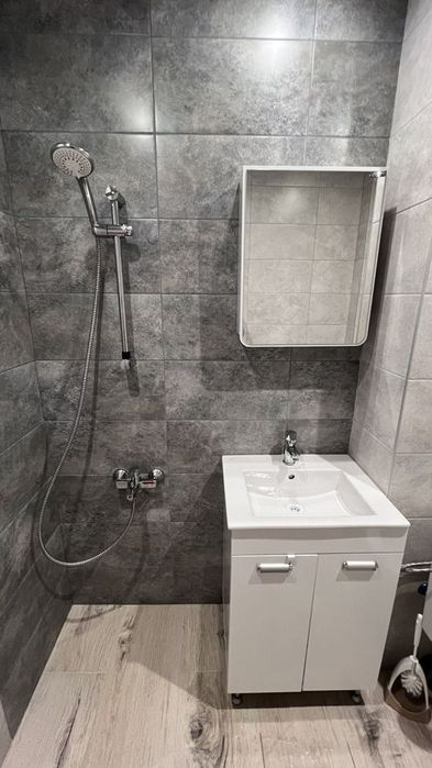 Дава се под наем Двустаен апартамент в София, Банишора - 65 кв.м за 548.25 € - Снимка #7